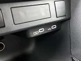 Toyota Yaris_Cross (2024) thumbnail 23