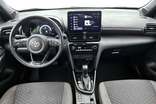 Toyota Yaris_Cross (2024) thumbnail 4