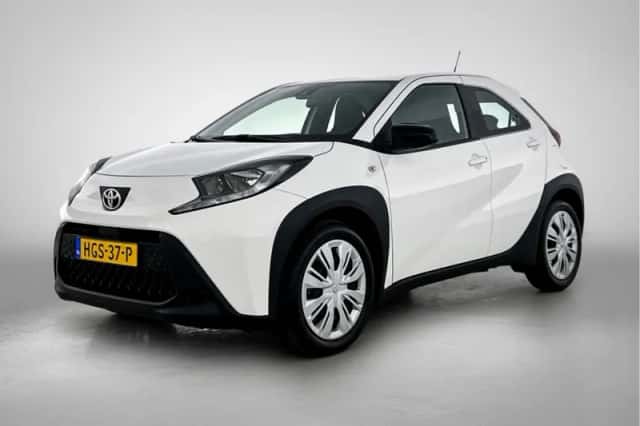 Toyota Aygo (2025) thumbnail 1