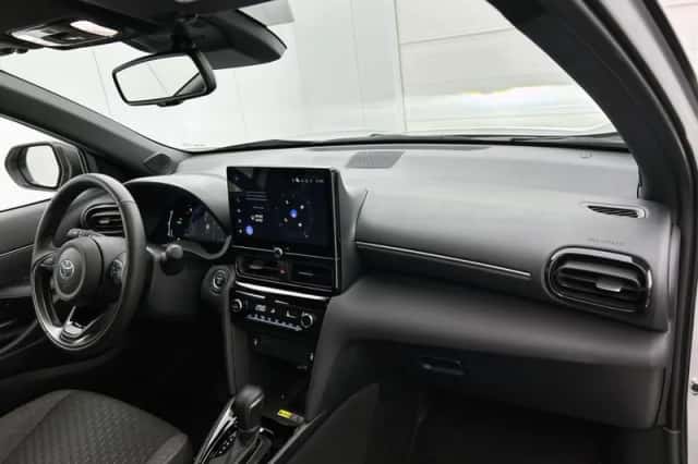 Toyota Yaris_Cross (2025) thumbnail 6