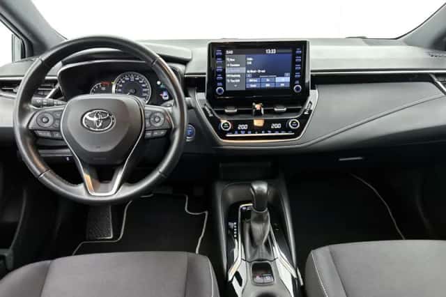 Toyota Corolla (2022) thumbnail 4
