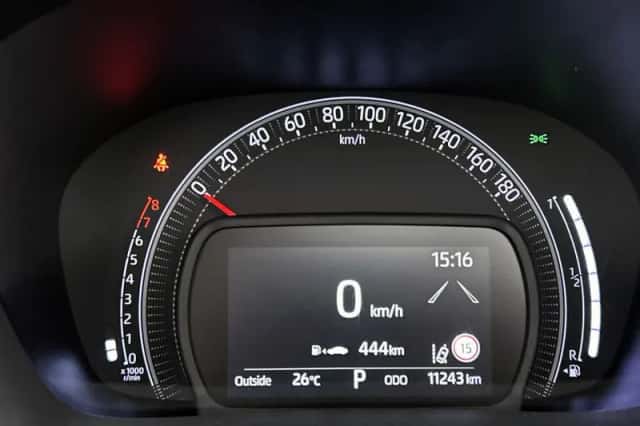 Toyota Aygo (2022) thumbnail 5
