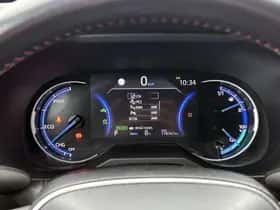 Toyota RAV4 (2022) thumbnail 5