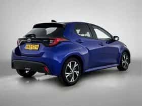Toyota Yaris (2025) thumbnail 2