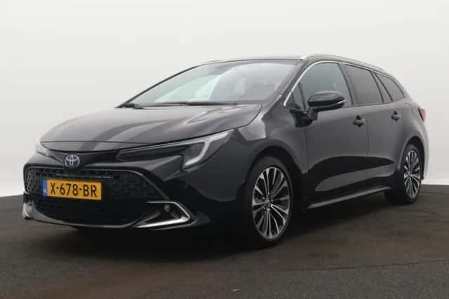 Toyota Corolla_Touring_Sports (2023) thumbnail 1