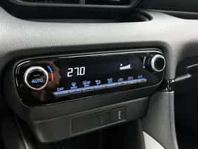 Toyota Yaris (2023) thumbnail 9