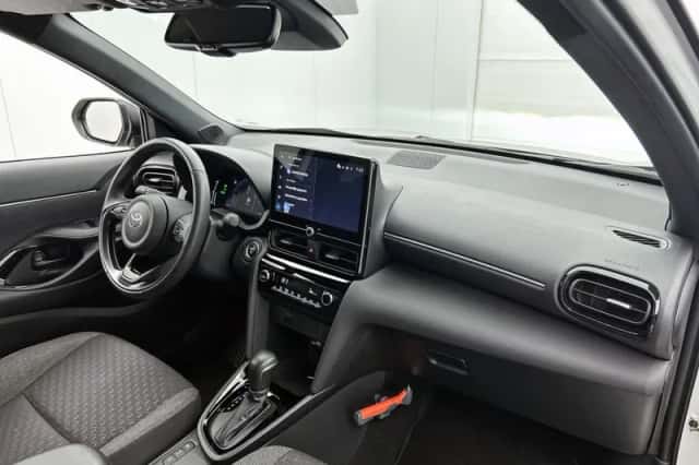 Toyota Yaris_Cross (2025) thumbnail 6