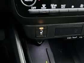 Toyota Yaris (2024) thumbnail 18