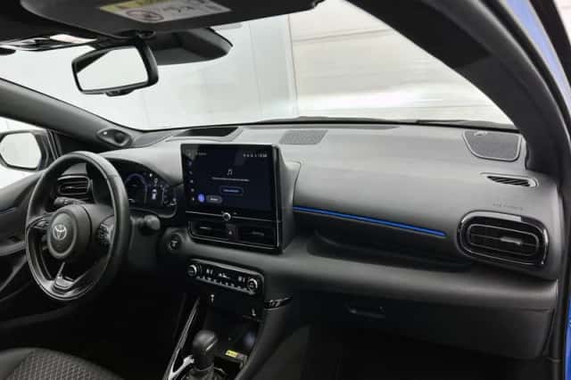 Toyota Yaris (2024) thumbnail 6