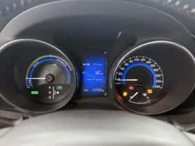 Toyota Auris (2018) thumbnail 5
