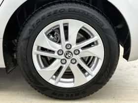 Toyota Yaris (2025) thumbnail 24