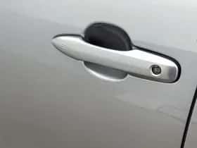 Toyota Yaris_Cross (2021) thumbnail 34