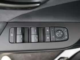 Toyota C-HR (2026) thumbnail 19