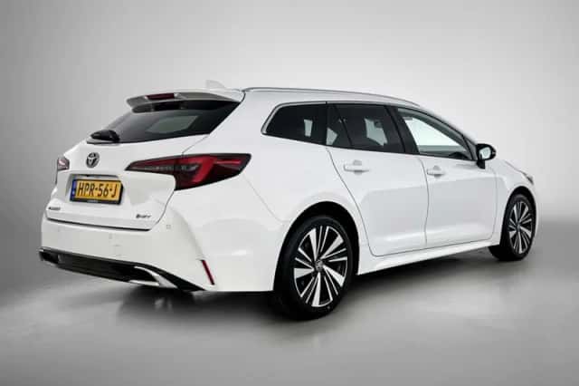 Toyota Corolla_Touring_Sports (2025) thumbnail 2