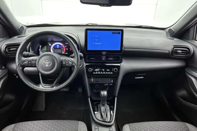 Toyota Yaris_Cross (2025) thumbnail 4