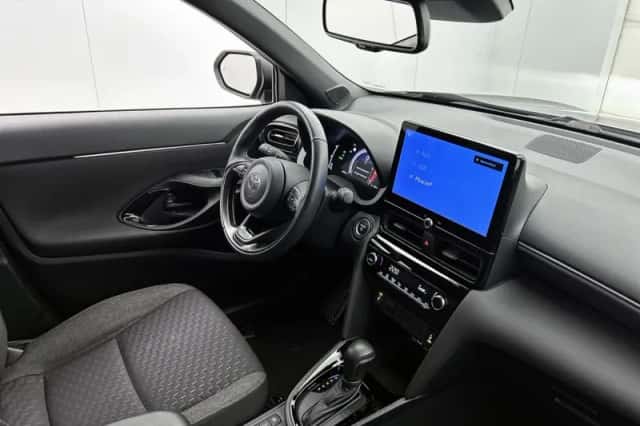 Toyota Yaris_Cross (2025) thumbnail 6
