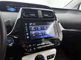 Toyota Prius (2018) thumbnail 45