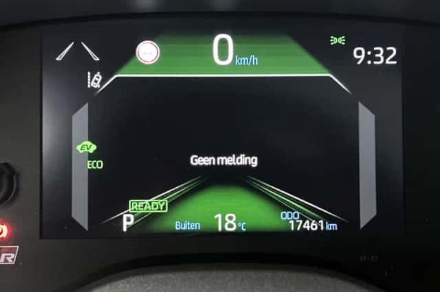 Toyota Yaris_Cross (2024) thumbnail 6