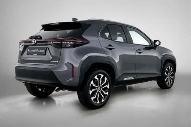 Toyota Yaris_Cross (2023) thumbnail 2