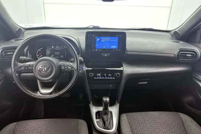 Toyota Yaris_Cross (2023) thumbnail 4