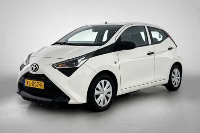 Toyota Aygo (2019) thumbnail 1