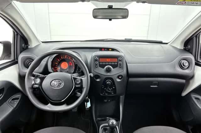 Toyota Aygo (2019) thumbnail 4