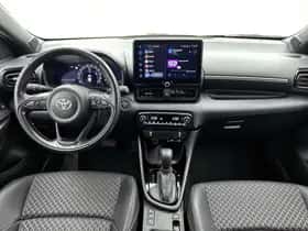 Toyota Yaris (2024) thumbnail 4