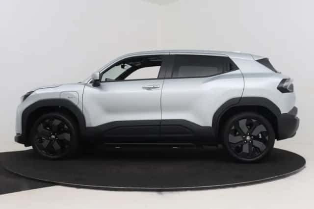 Toyota Urban_Cruiser (2026) thumbnail 3