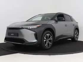 Toyota bZ4X (2026) thumbnail 1