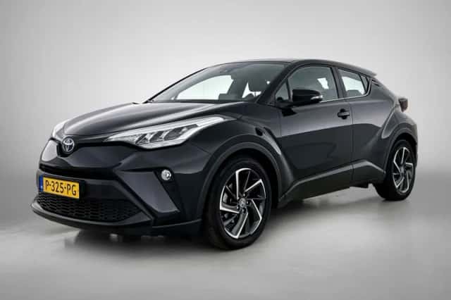 Toyota C-HR (2022) thumbnail 1
