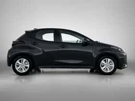 Toyota Yaris (2025) thumbnail 15