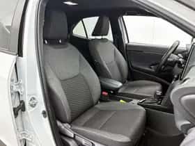 Toyota Yaris_Cross (2024) thumbnail 29
