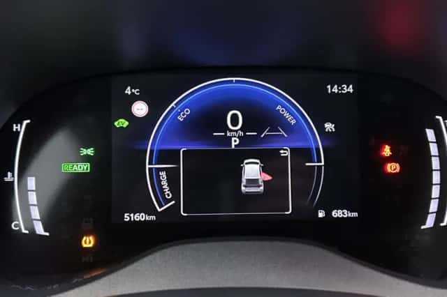 Toyota Yaris (2025) thumbnail 5