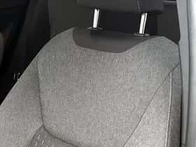 Toyota Yaris_Cross (2025) thumbnail 31