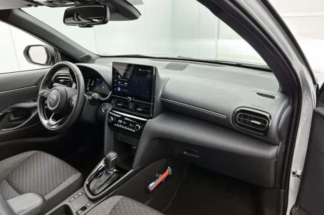 Toyota Yaris_Cross (2025) thumbnail 6