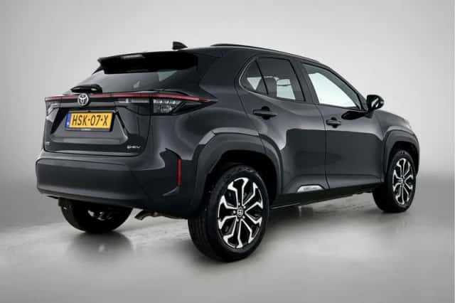 Toyota Yaris_Cross (2025) thumbnail 2