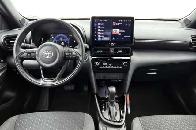 Toyota Yaris_Cross (2025) thumbnail 4