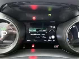 Toyota Yaris (2023) thumbnail 5