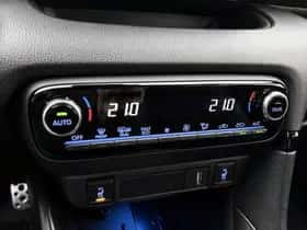 Toyota Yaris (2023) thumbnail 9