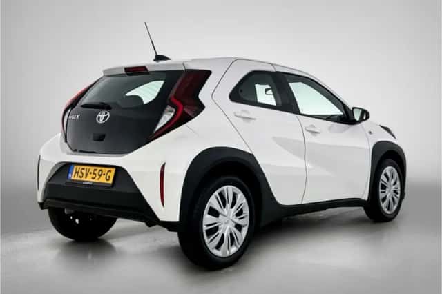 Toyota Aygo (2025) thumbnail 2