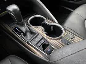 Toyota Camry (2020) thumbnail 11