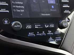 Toyota Camry (2020) thumbnail 10