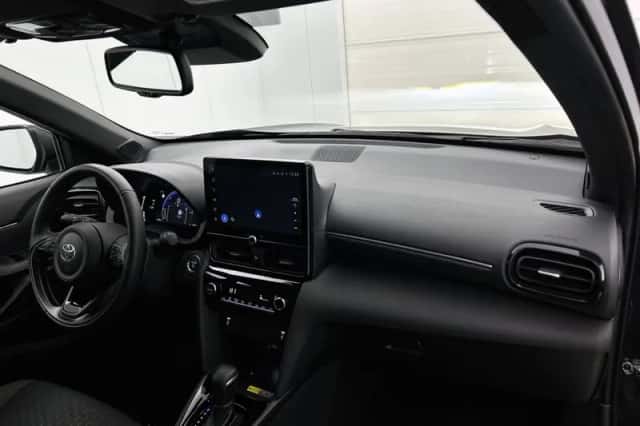 Toyota Yaris_Cross (2024) thumbnail 6