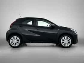 Toyota Aygo (2022) thumbnail 11