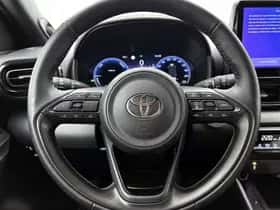 Toyota Yaris (2024) thumbnail 17