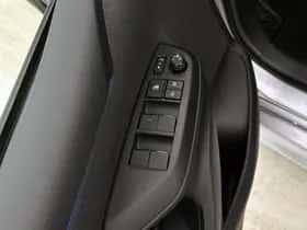 Toyota Yaris (2024) thumbnail 22