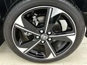 Toyota Yaris (2024) thumbnail 23
