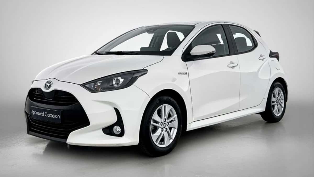 Toyota Yaris (2021) — foto 1