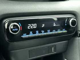 Toyota Yaris (2021) thumbnail 14