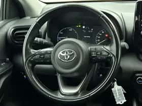 Toyota Yaris (2021) thumbnail 19